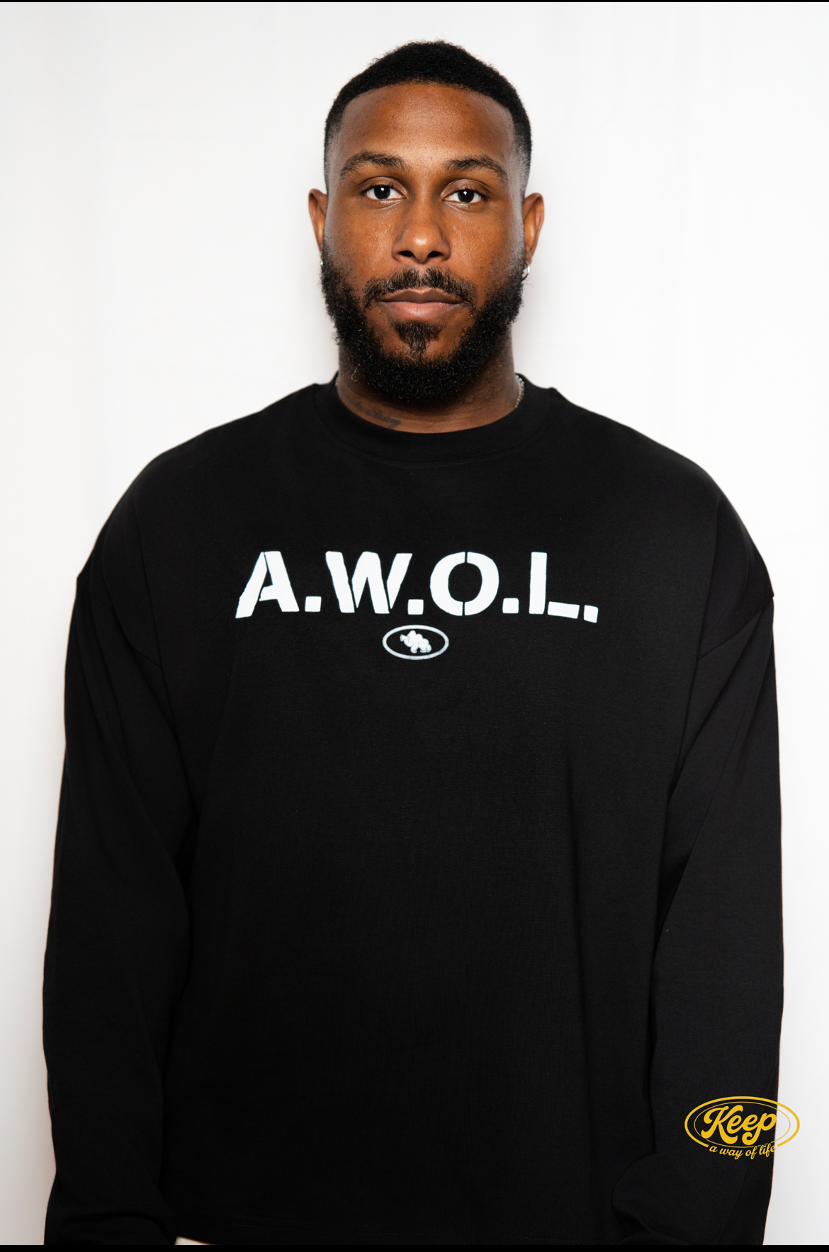 A.W.O.L. SLEEVE BLACK